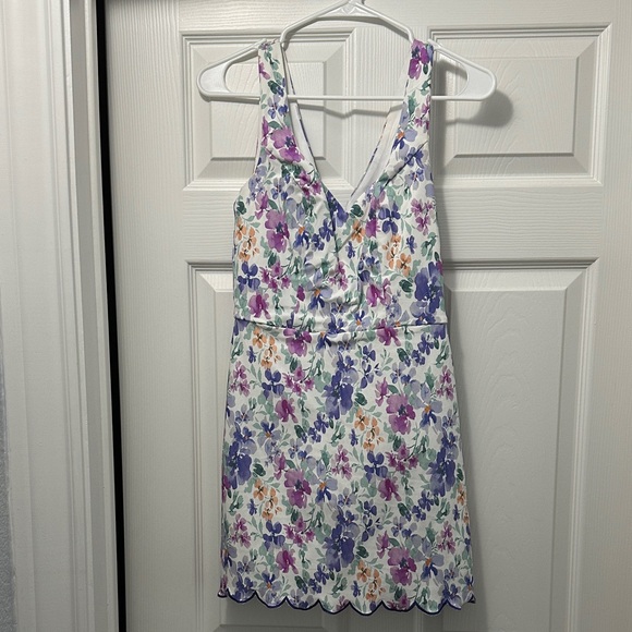 Floral Sleeveless Mini Dress with Scalloped Hem - Picture 4 of 4